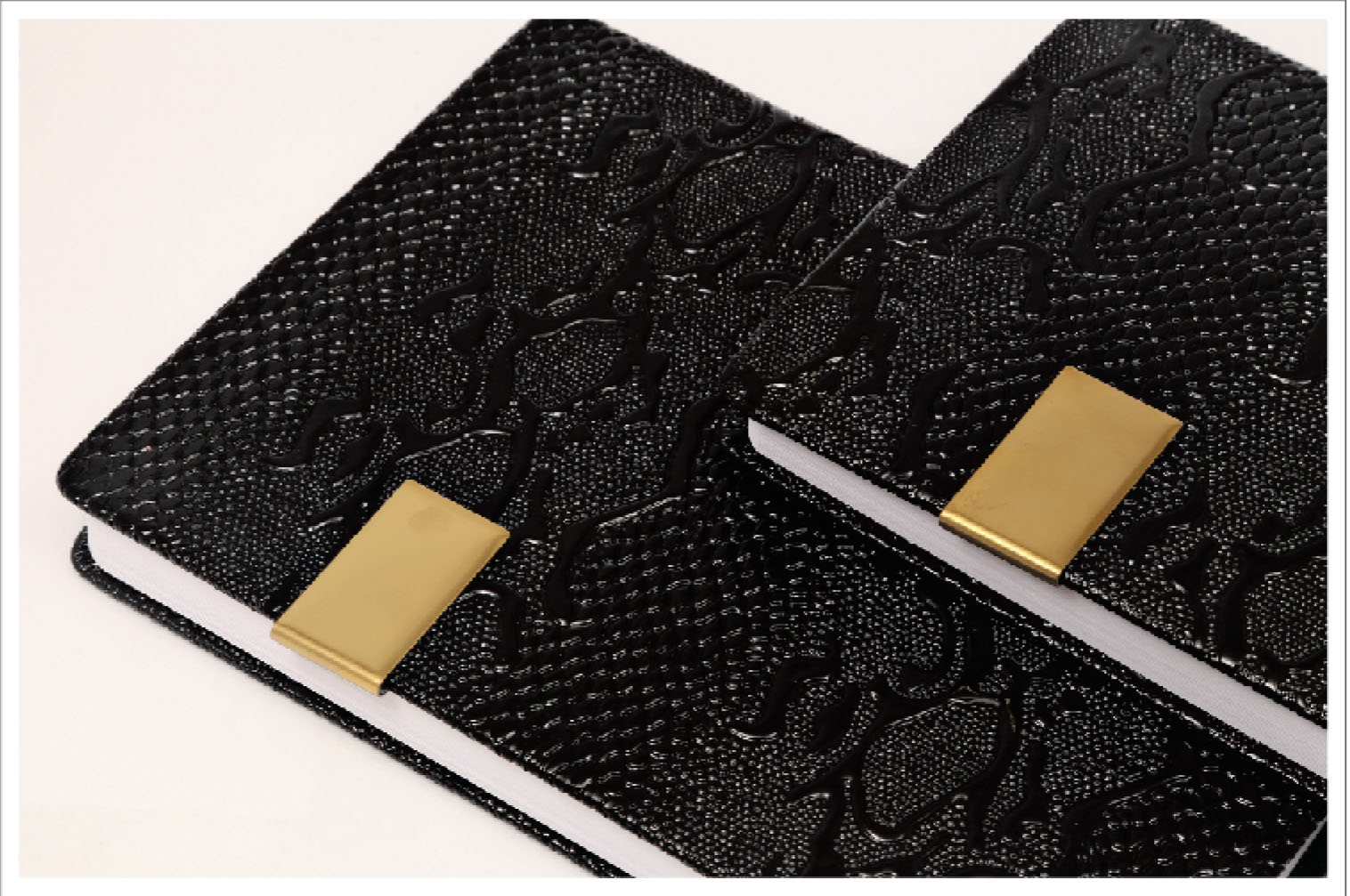 سالنامه های 1405